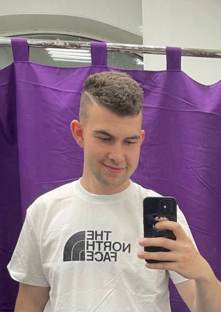 ���� 56303480 ����� ������, 22 ����, ���� ���������� � ����