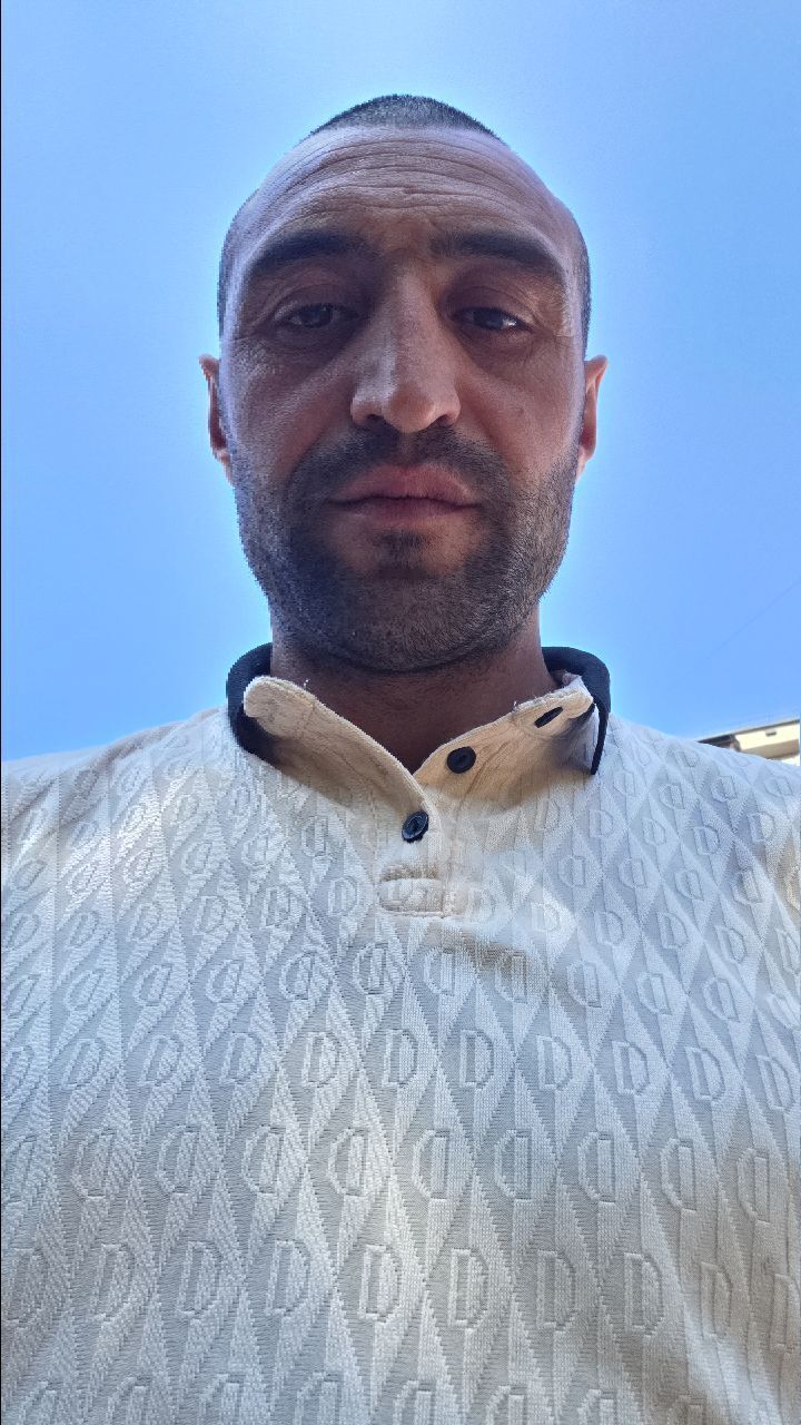  53170130  Qach, 45 ,    