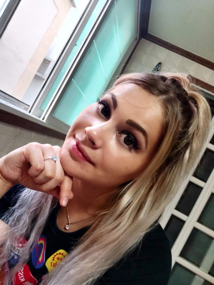  47498260  Milana, 35 ,    