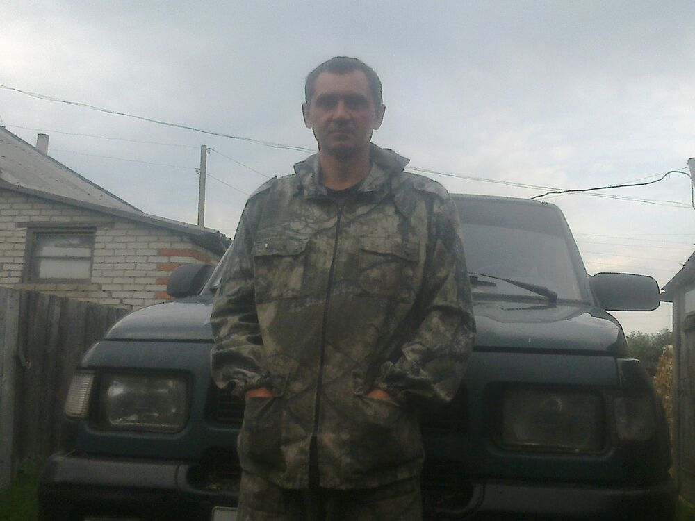  7604390  Roman, 47 ,    