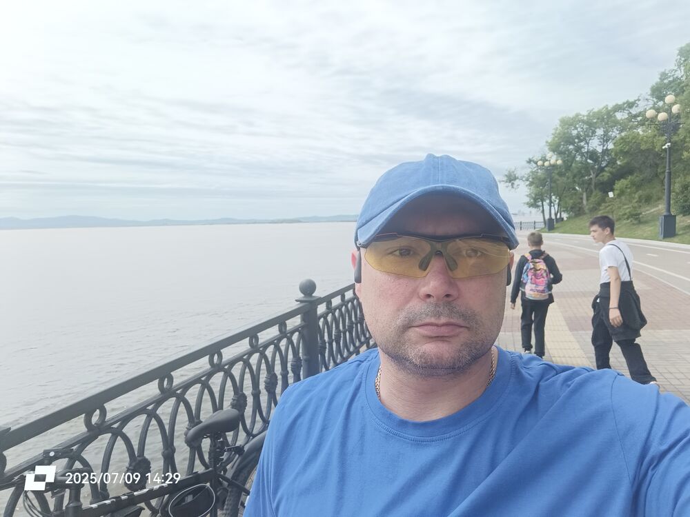  52503210  MaxKudashov, 40 ,    