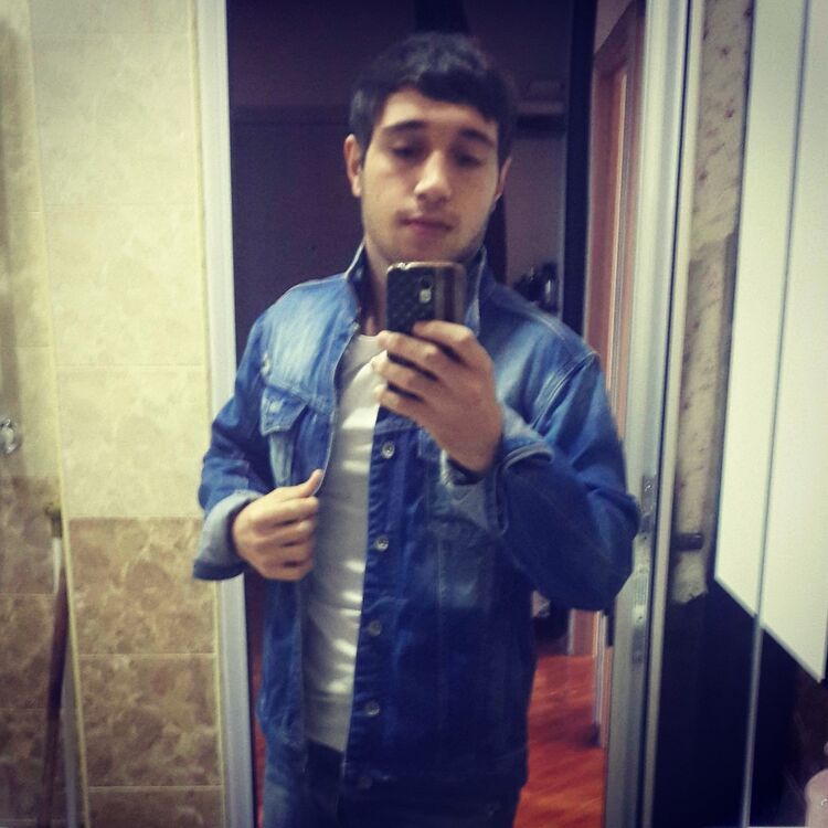  12327910  Nadim, 31 ,    