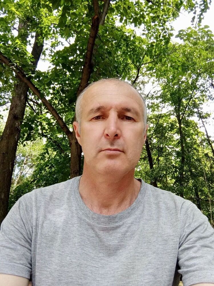  30569850  , 54 ,    