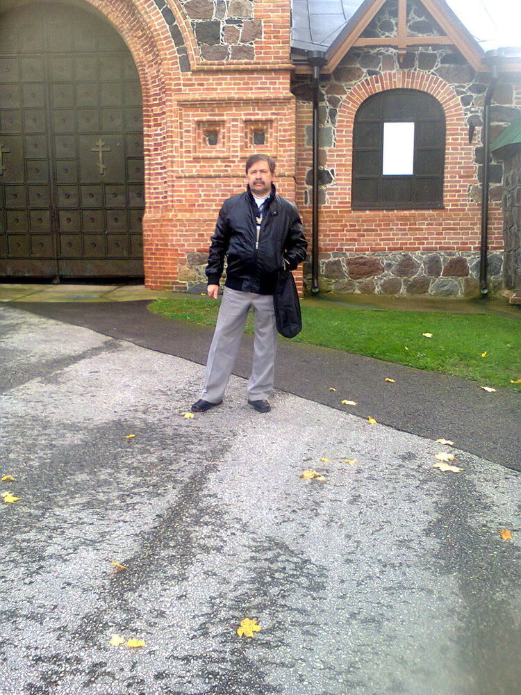  9974980  Aleksandr, 64 ,    
