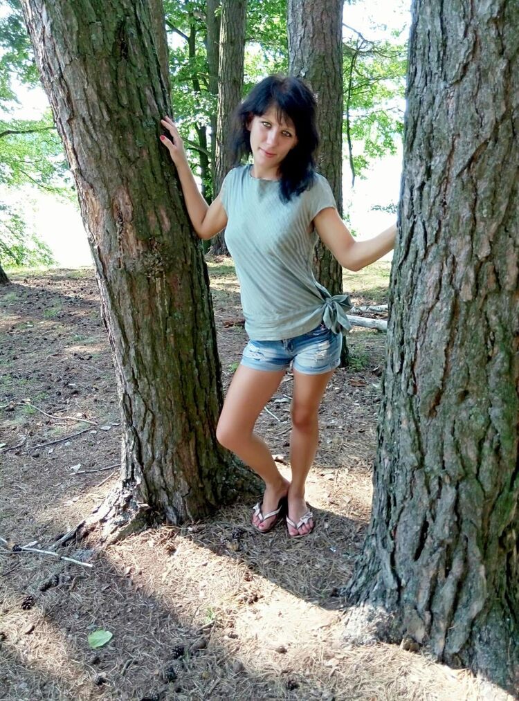  53625230  I ri nka, 33 ,    