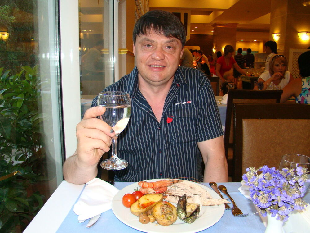  ,   Oleg, 44 ,   ,   , c 