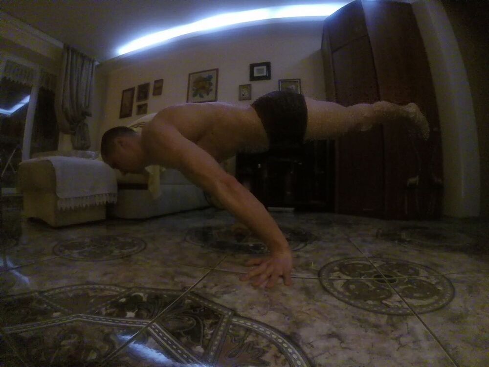  ,   Igor, 30 ,   ,   , c 