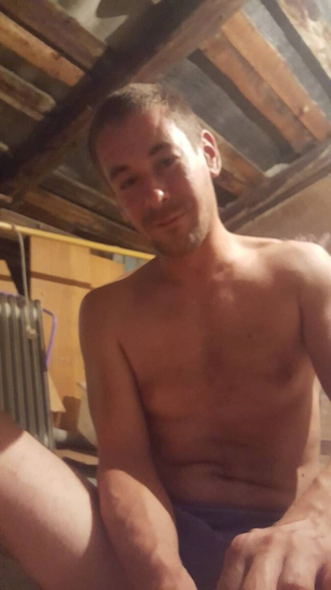  ,   Slavik, 40 ,   ,   , c 