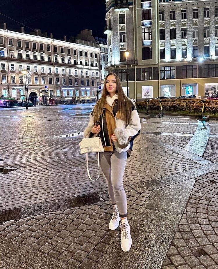  -,   , 24 ,   ,   