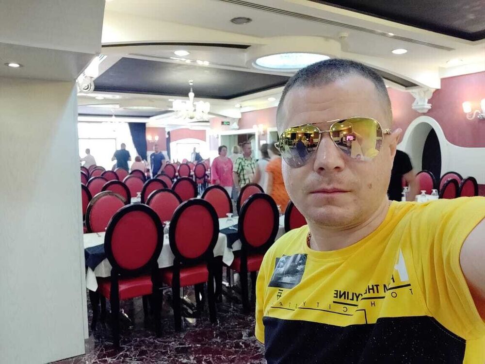  ,   Yarik, 40 ,   ,   , c 