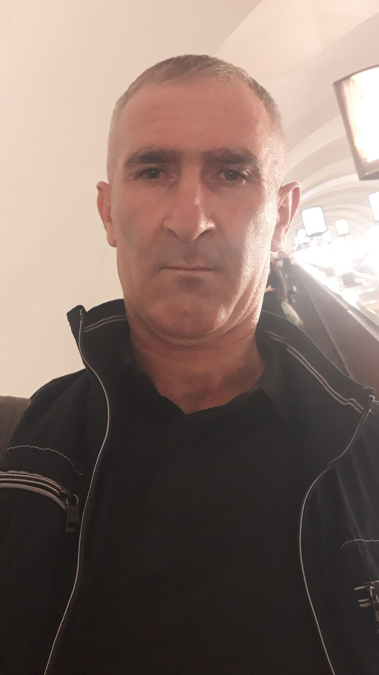  44640430  , 46 ,    -