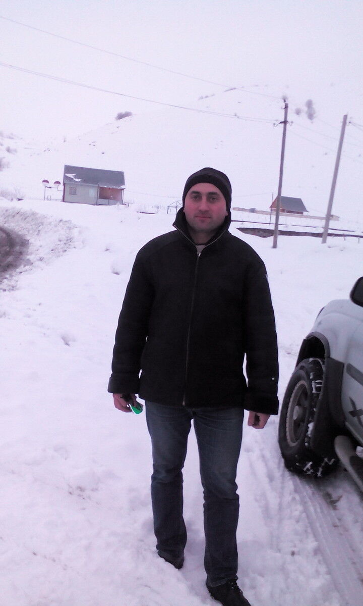  8504200  Misha, 42 ,    