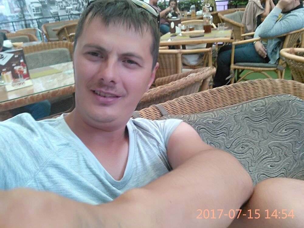  ,   Bum, 41 ,   