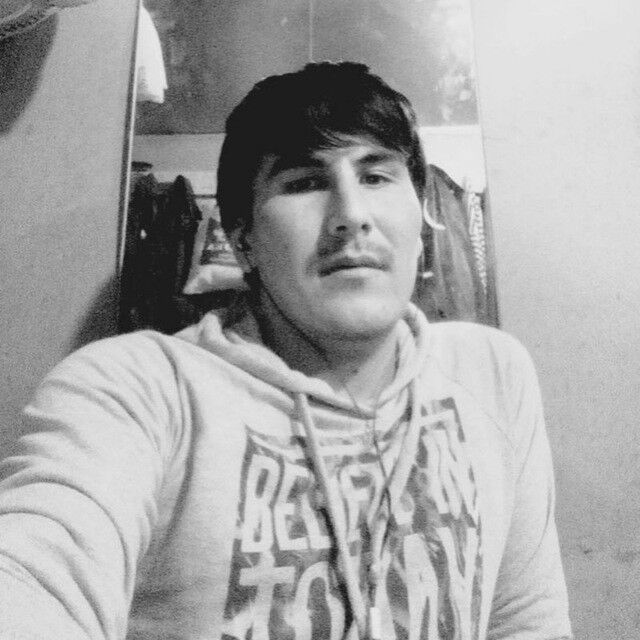  18114060  Ixlos, 35 ,    