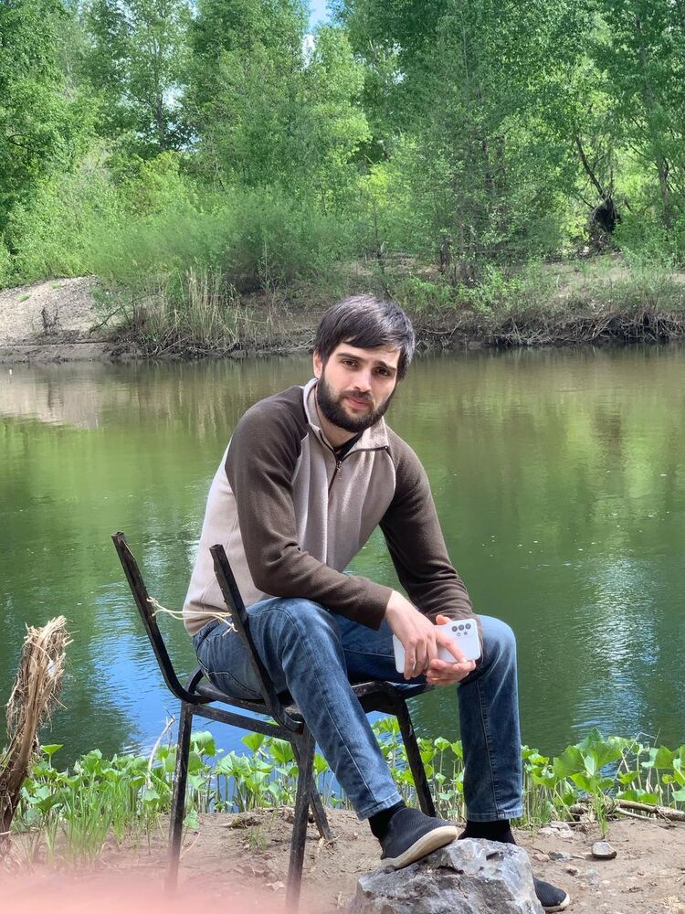  52553550  Tural, 35 ,    