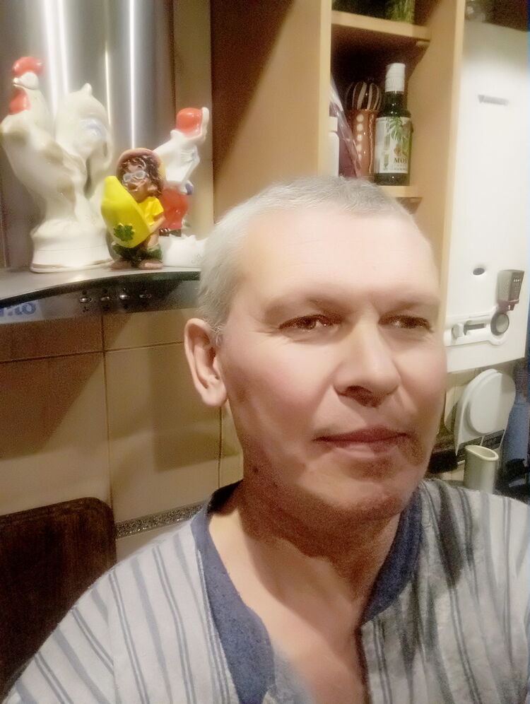  ,   Tolia, 51 ,   ,   , c 