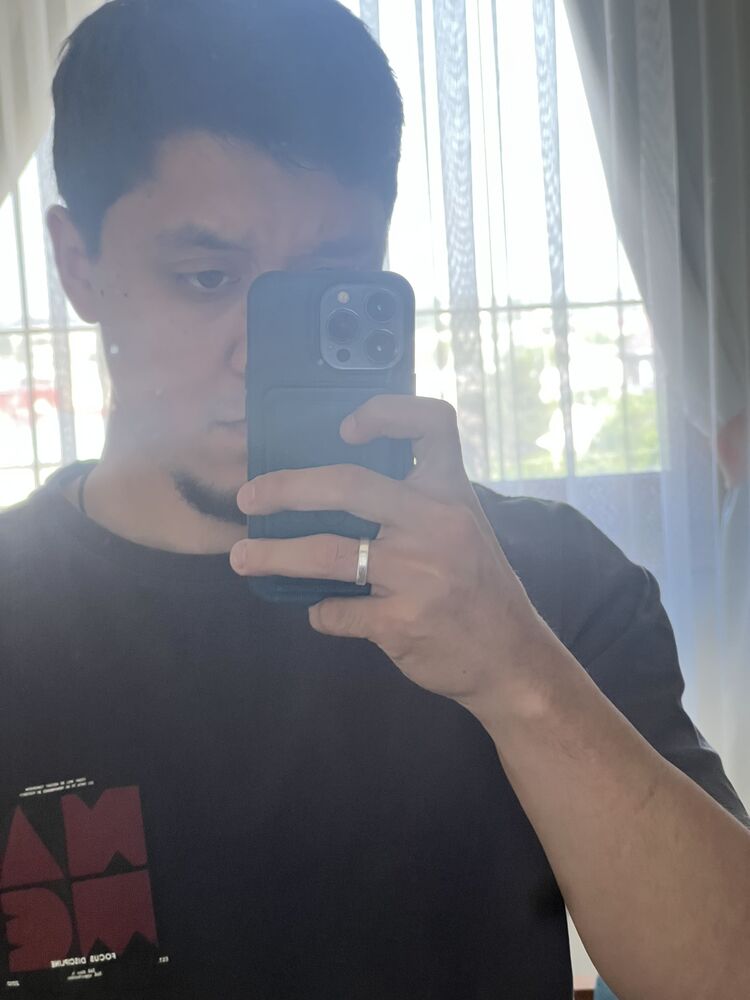  52819760  , 28 ,    
