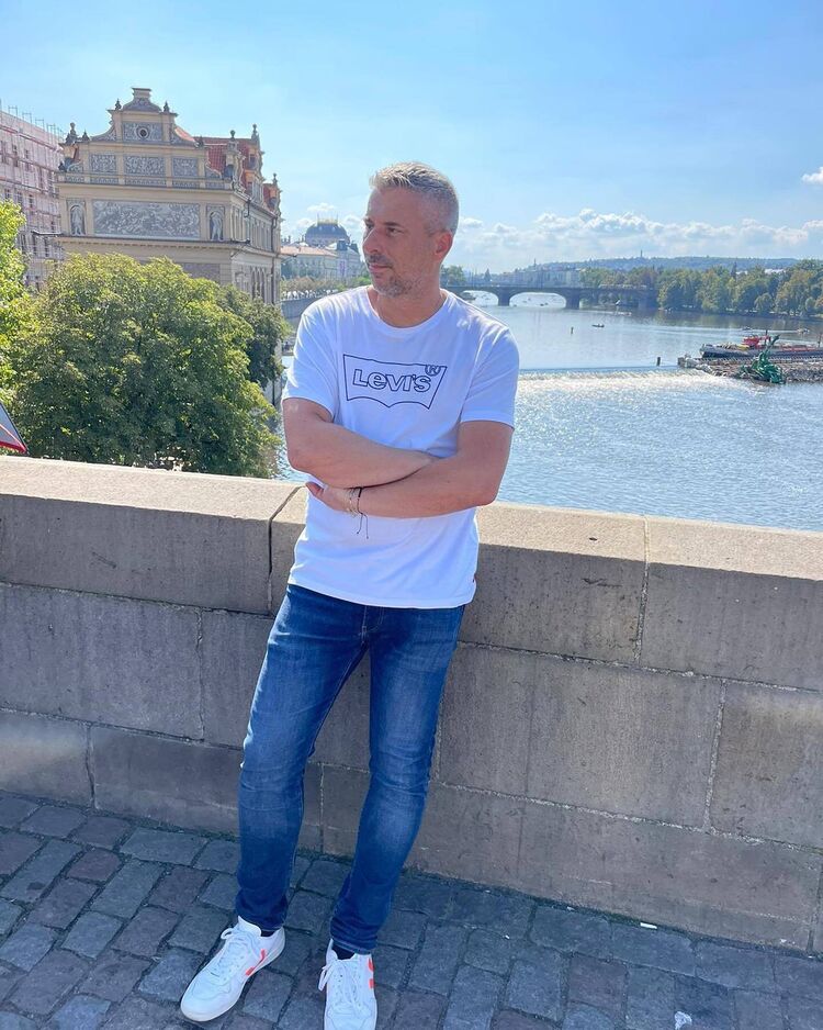   ,   , 47 ,   ,   
