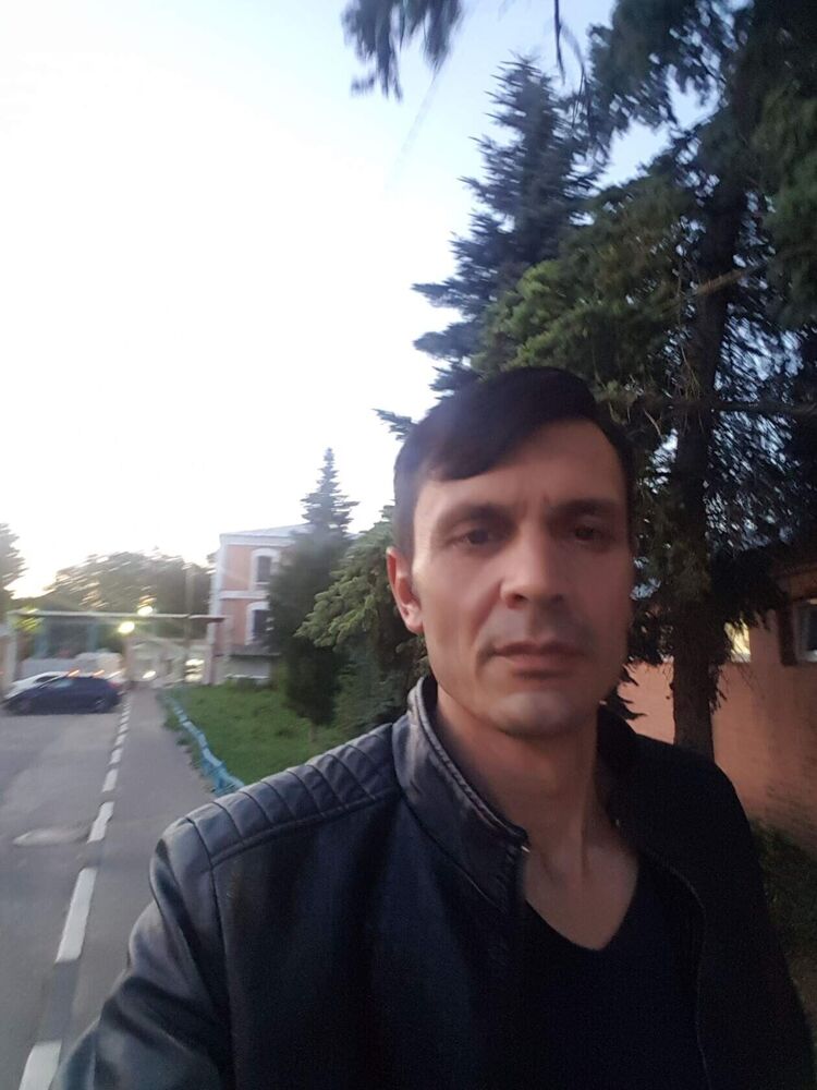  26951510  Shams, 40 ,    