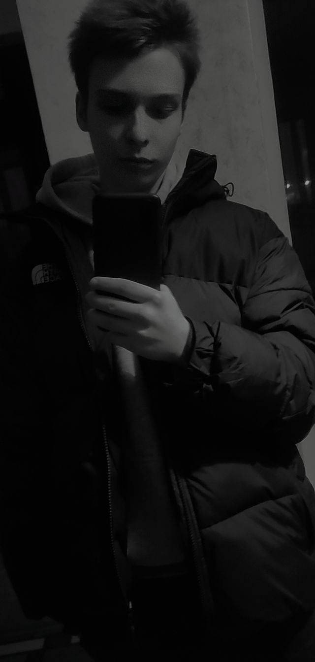  31869370  , 21 ,    