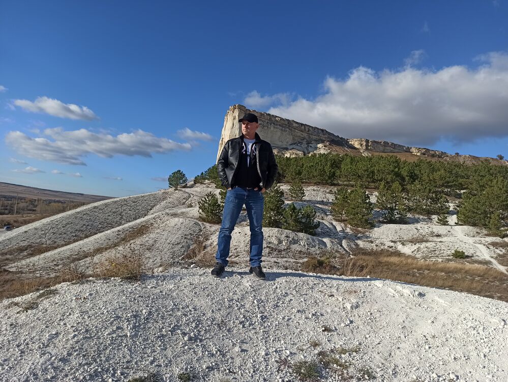  ,   Oleg, 45 ,   ,   