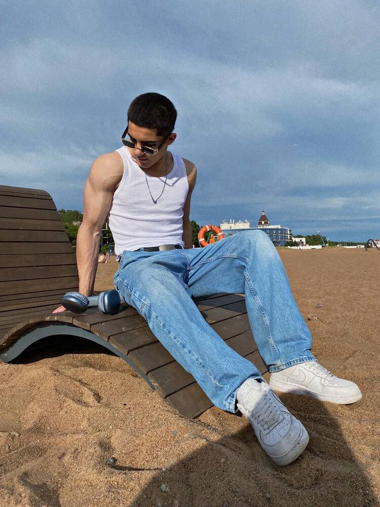 ���� 37981870 ������� ������, 32 ����, ���� ���������� � ������