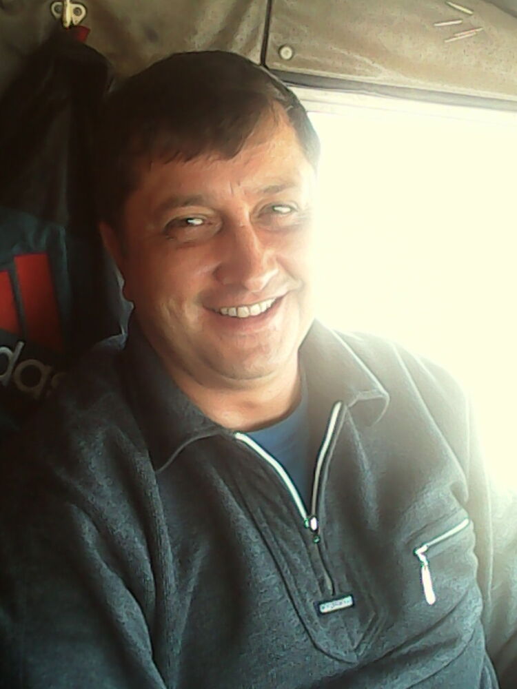  6699350  Sergei, 52 ,    