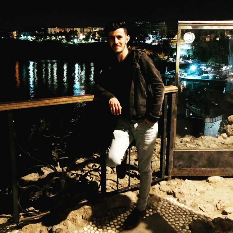  37879050  Abdullah, 27 ,    Alanya