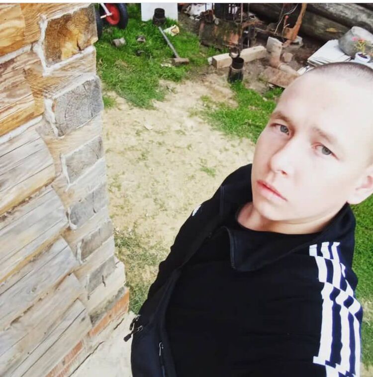  38815730  , 23 ,    
