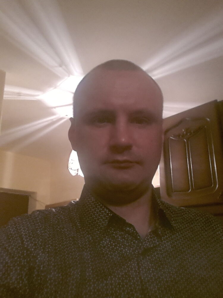  18744370  , 42 ,    