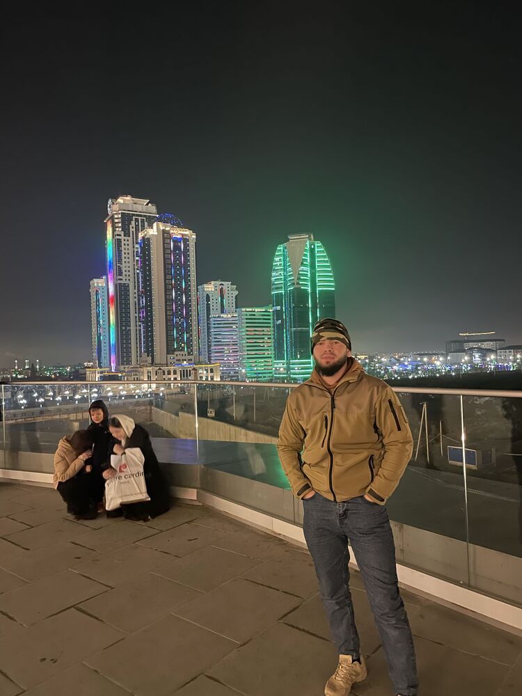  27230350  Mosalah, 26 ,    