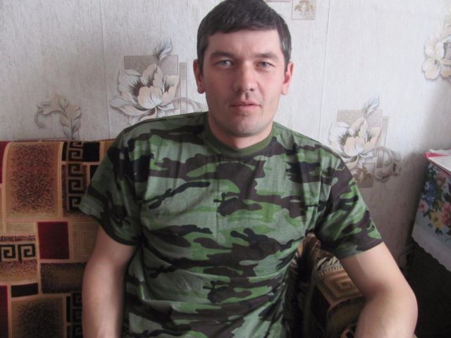 ,   Andrei, 44 ,   ,   , c 