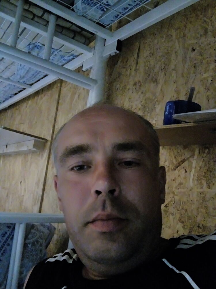  ,   Alexandre, 42 ,   ,   , c 