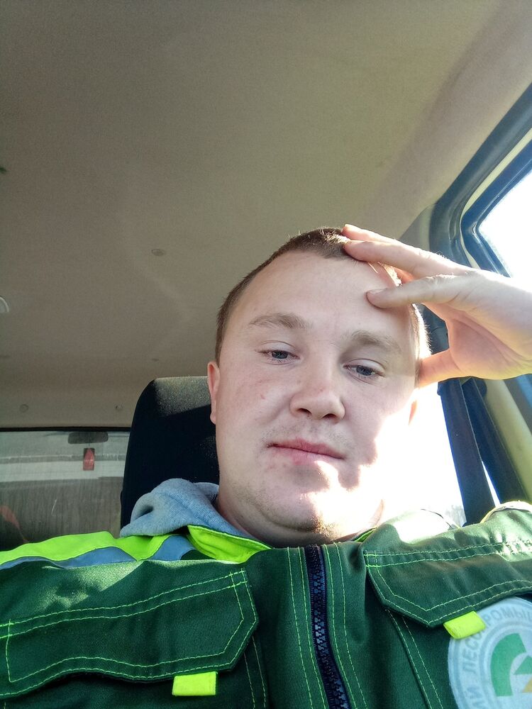  46925270  , 25 ,    