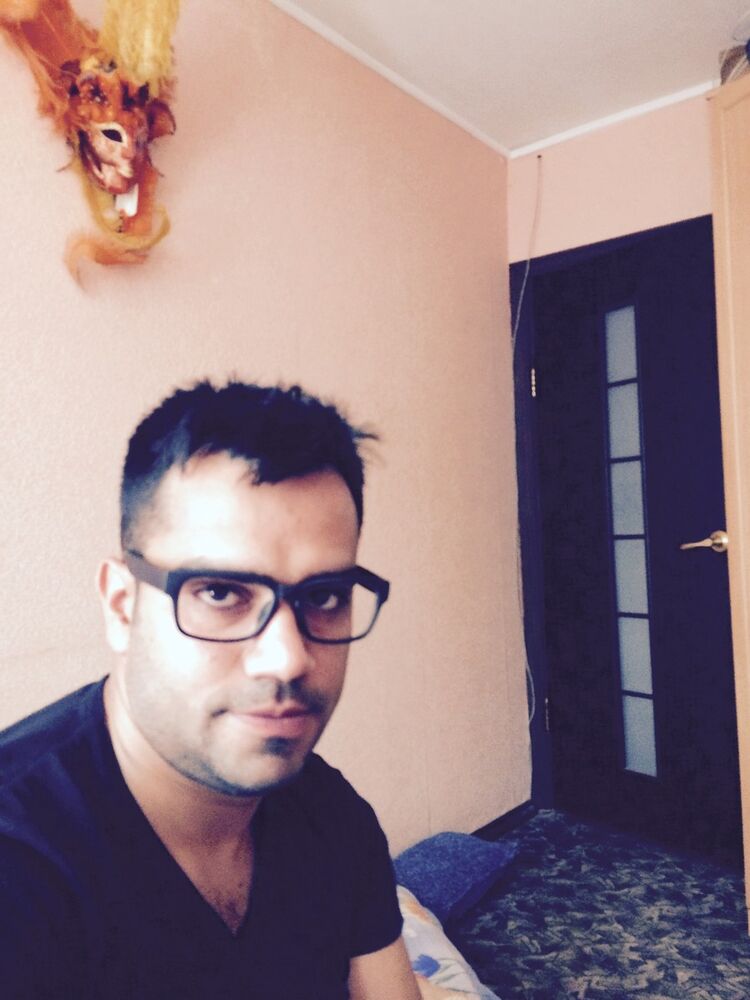  15968010  Abrar anwar, 35 ,    Prata Di Pordenone