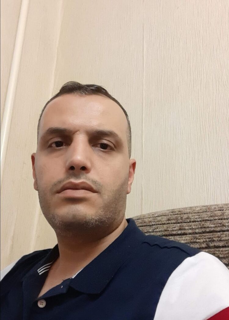  28429740  , 43 ,    
