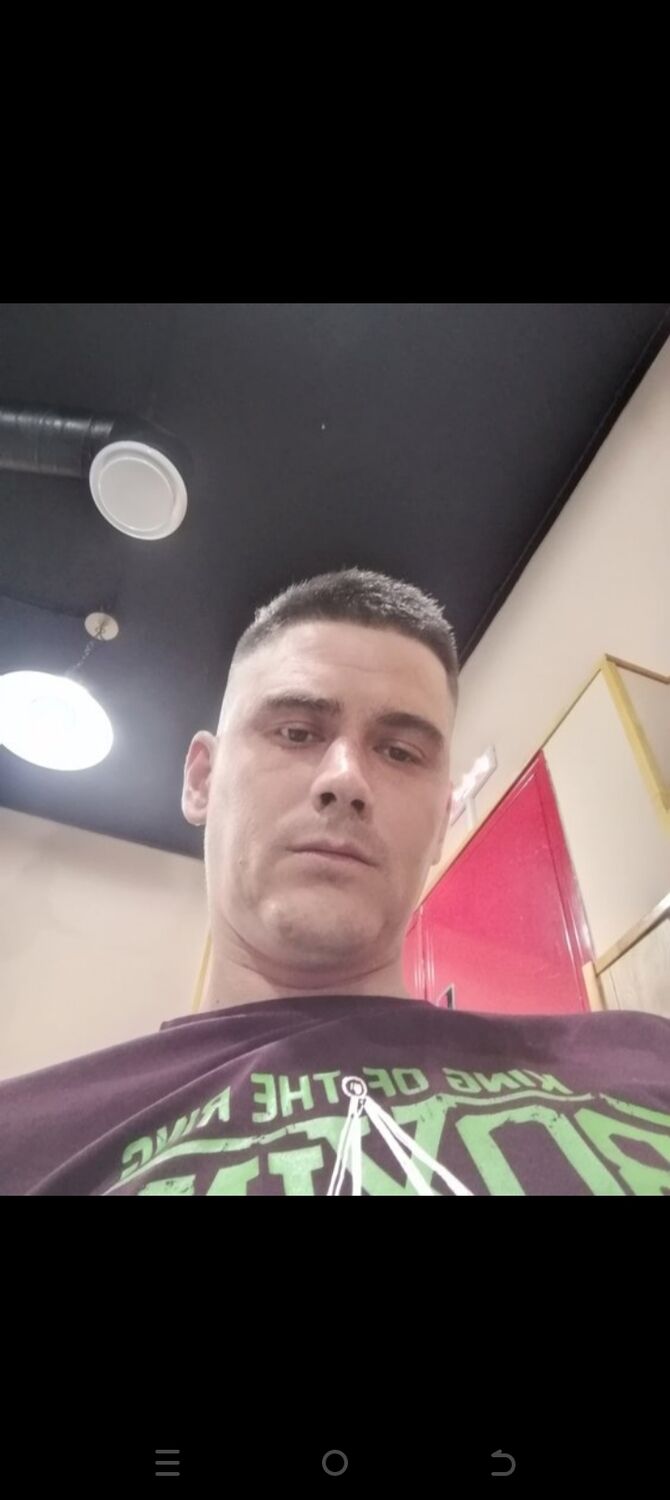  51857490  Zhenyay, 38 ,    