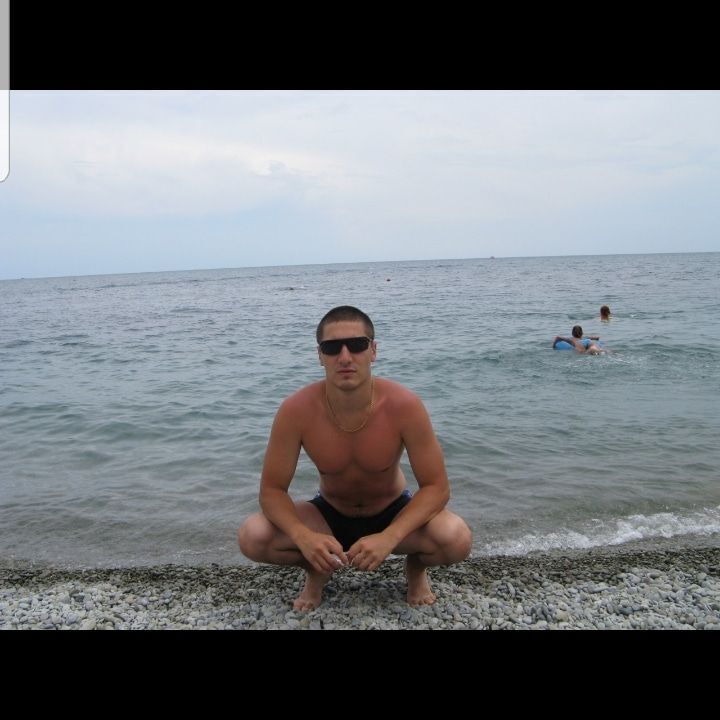  ,   Alik, 37 ,   ,   