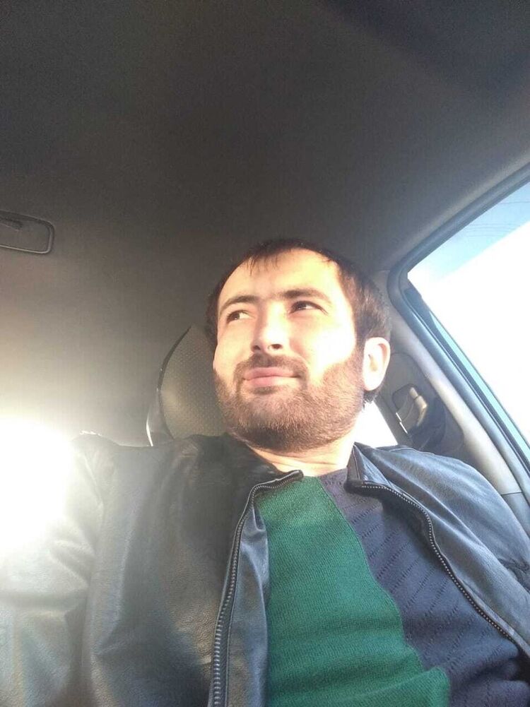  21242540  , 37 ,    