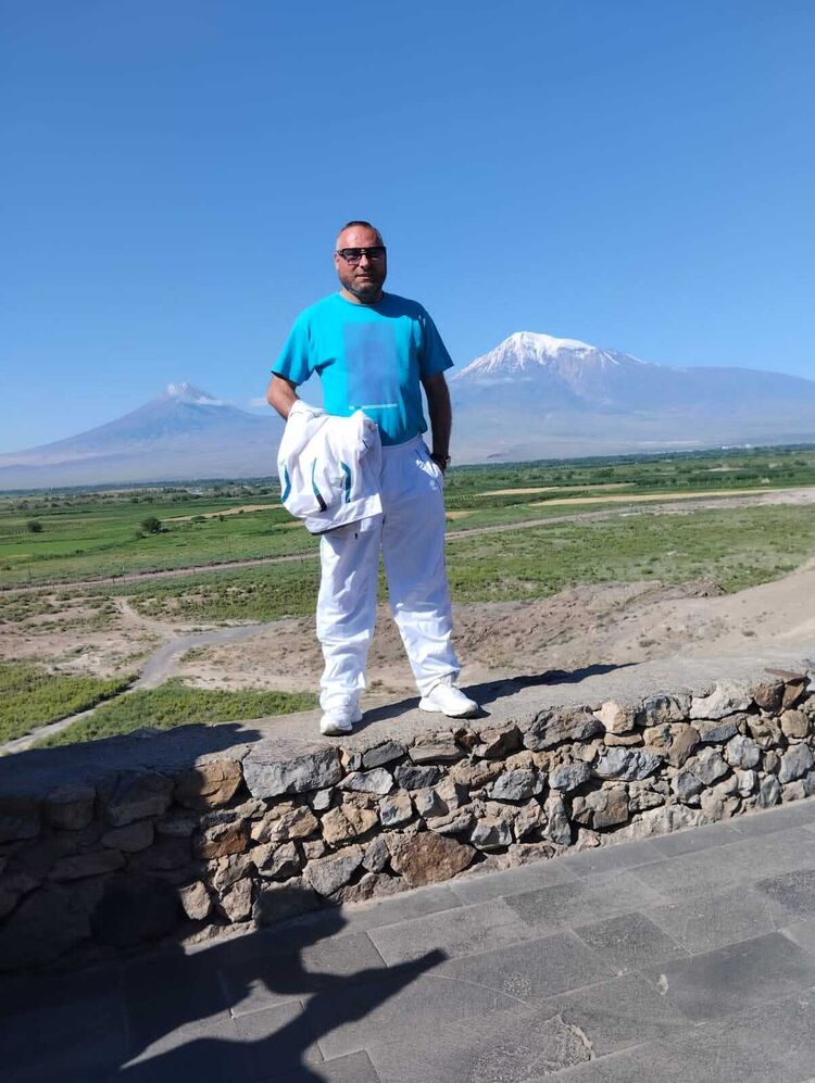 ���� 35675960 ������� Arman, 44 ����, ���� ���������� � �������