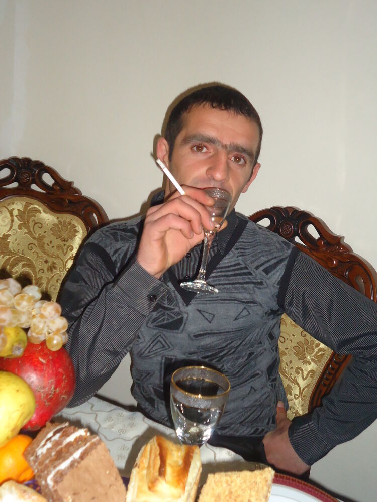  5555720  Seryan, 40 ,    