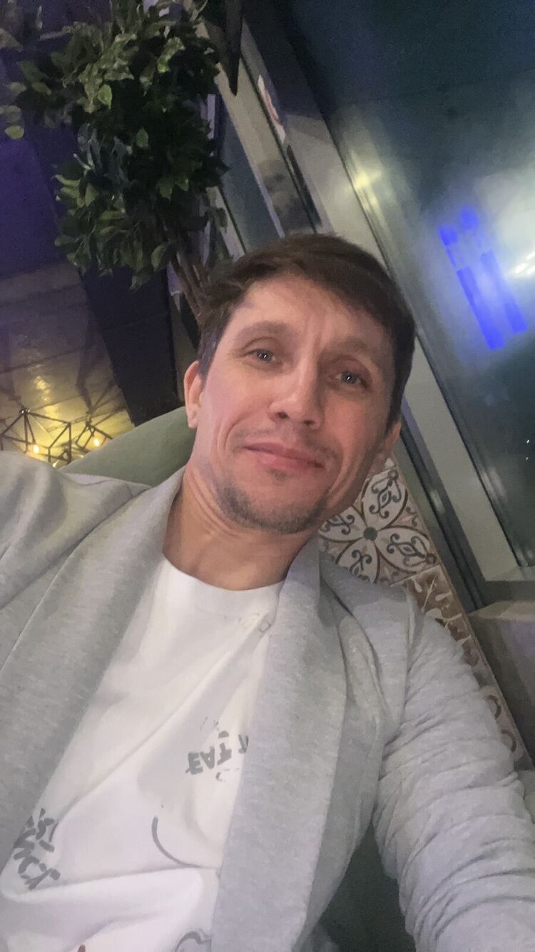  43384620  , 41 ,    