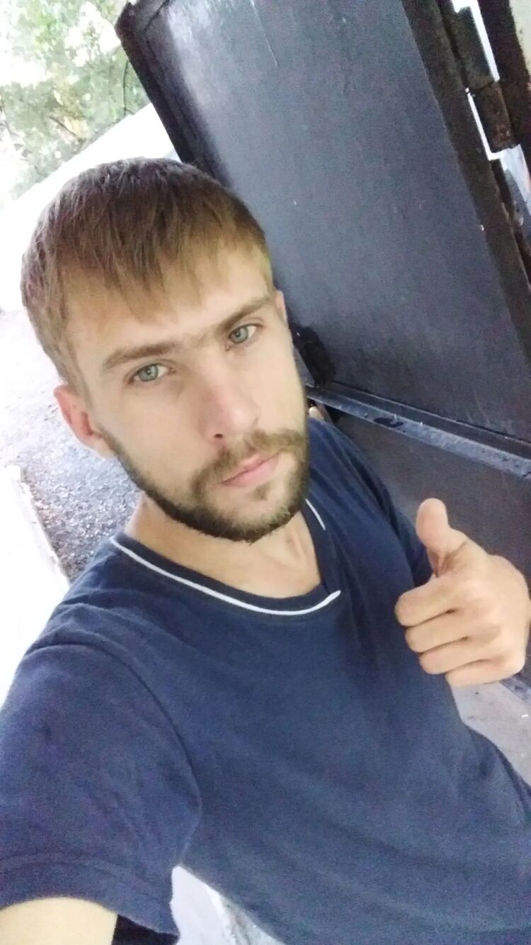  30738900  Yury, 35 ,    --