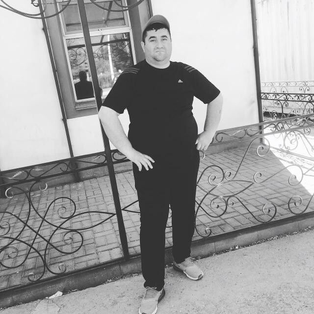  19035280  Massajist, 45 ,    