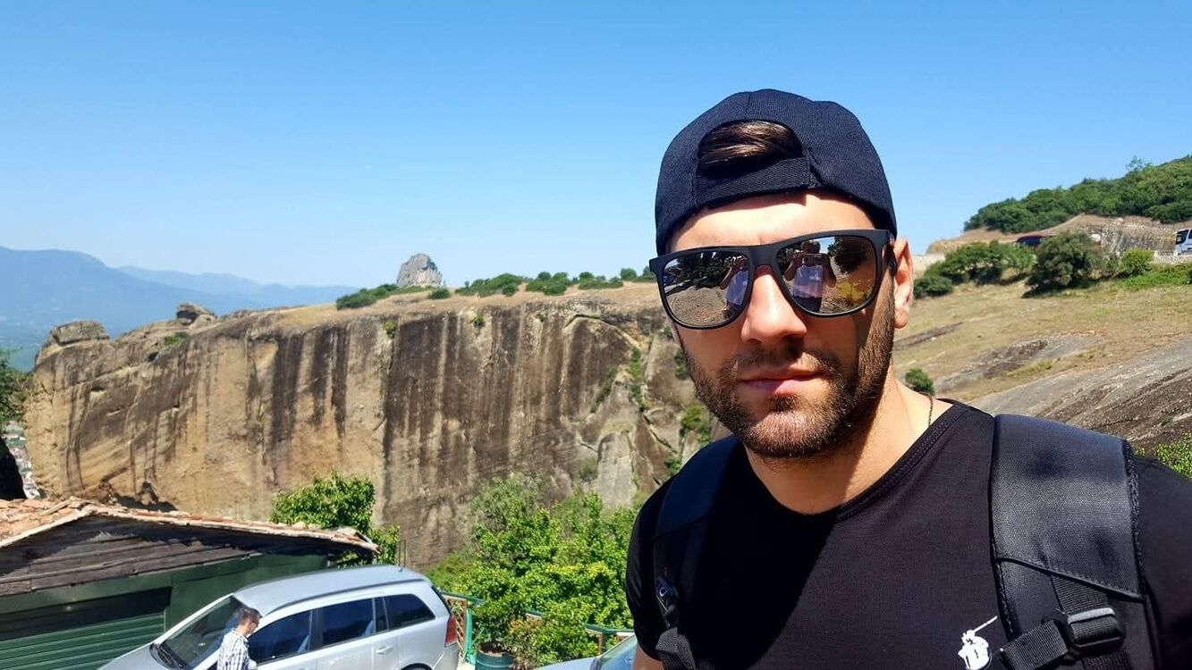  54679390  Mavne, 32 ,    