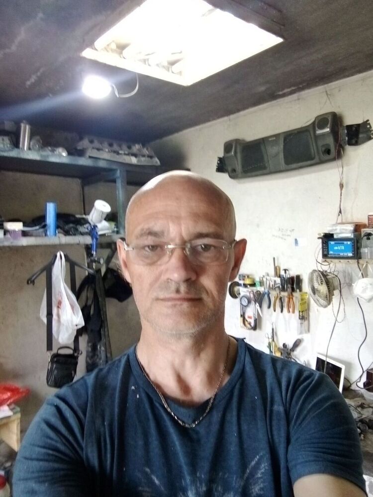  35903370  , 51 ,    