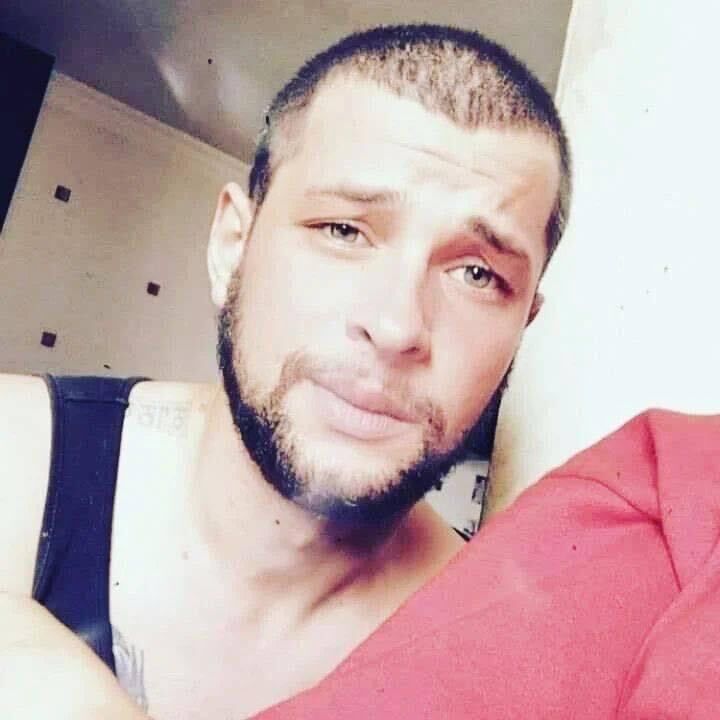  44467710  Dato, 30 ,    