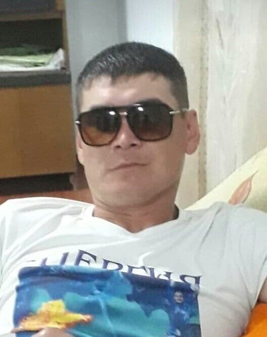  18738300  Alibek, 40 ,    