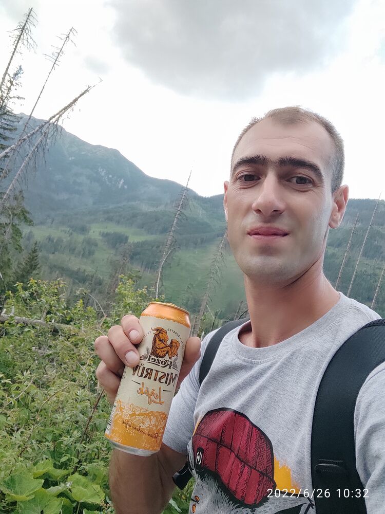  37235880  Serhii, 33 ,    Ruda Slaska