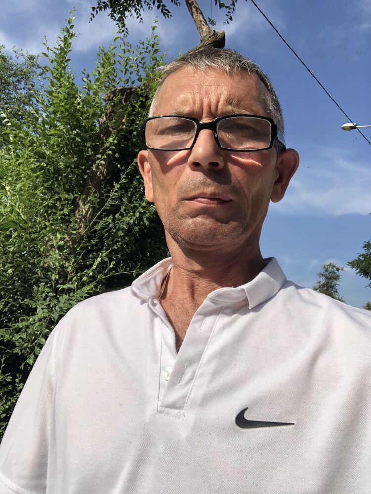  43947610  , 49 ,    